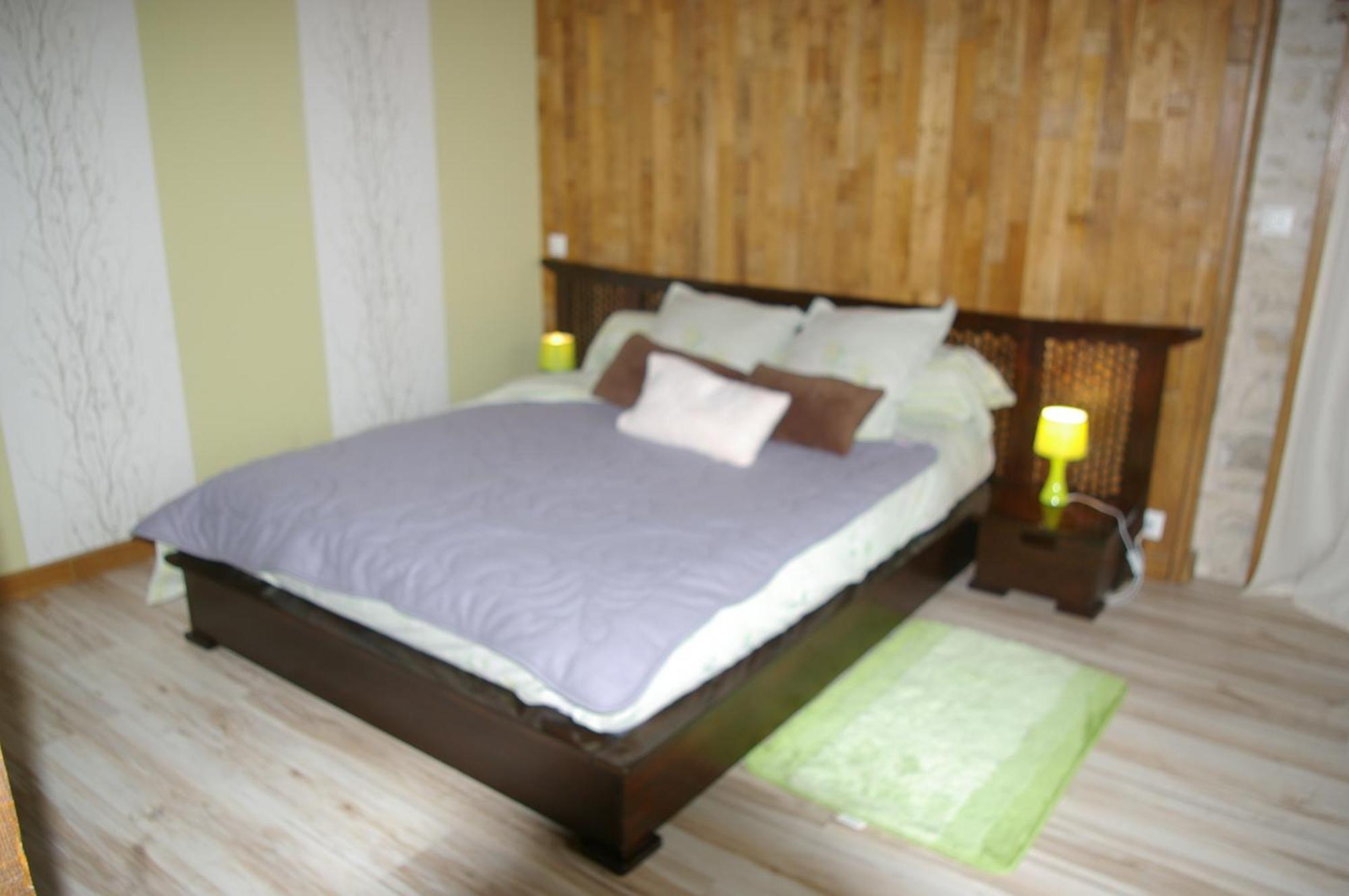 Gite Au Chalet Laferté-sur-Aube Habitación foto